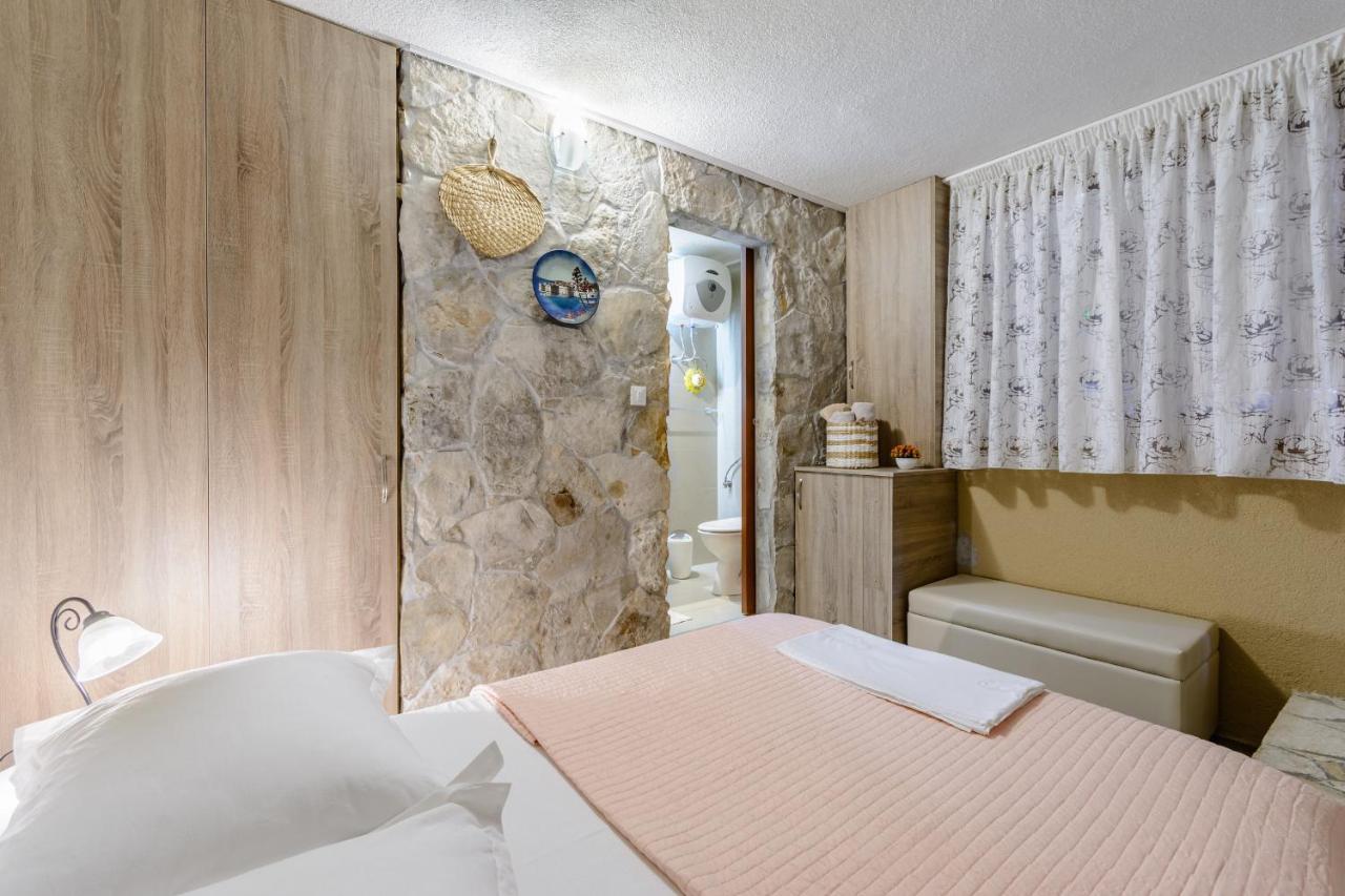 Villa Secluded Paradise 奥米什 外观 照片